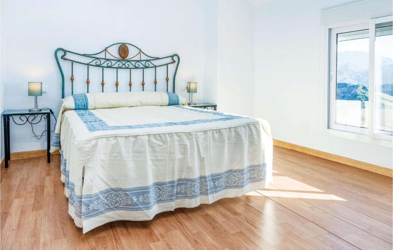 Awesome Home In Cadiz With Swimming Pool El Gastor Ngoại thất bức ảnh